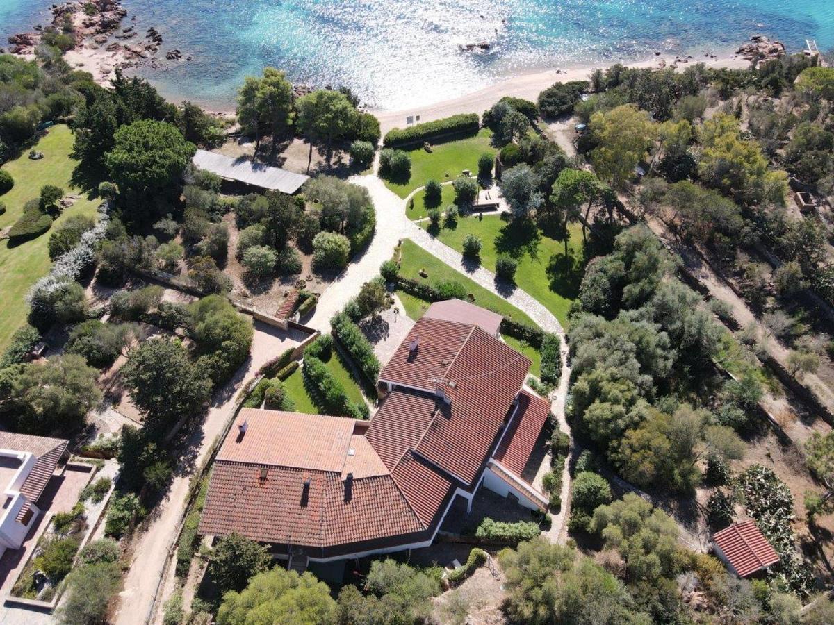 Baia Dorata Beach Apartment Porto Istana Εξωτερικό φωτογραφία