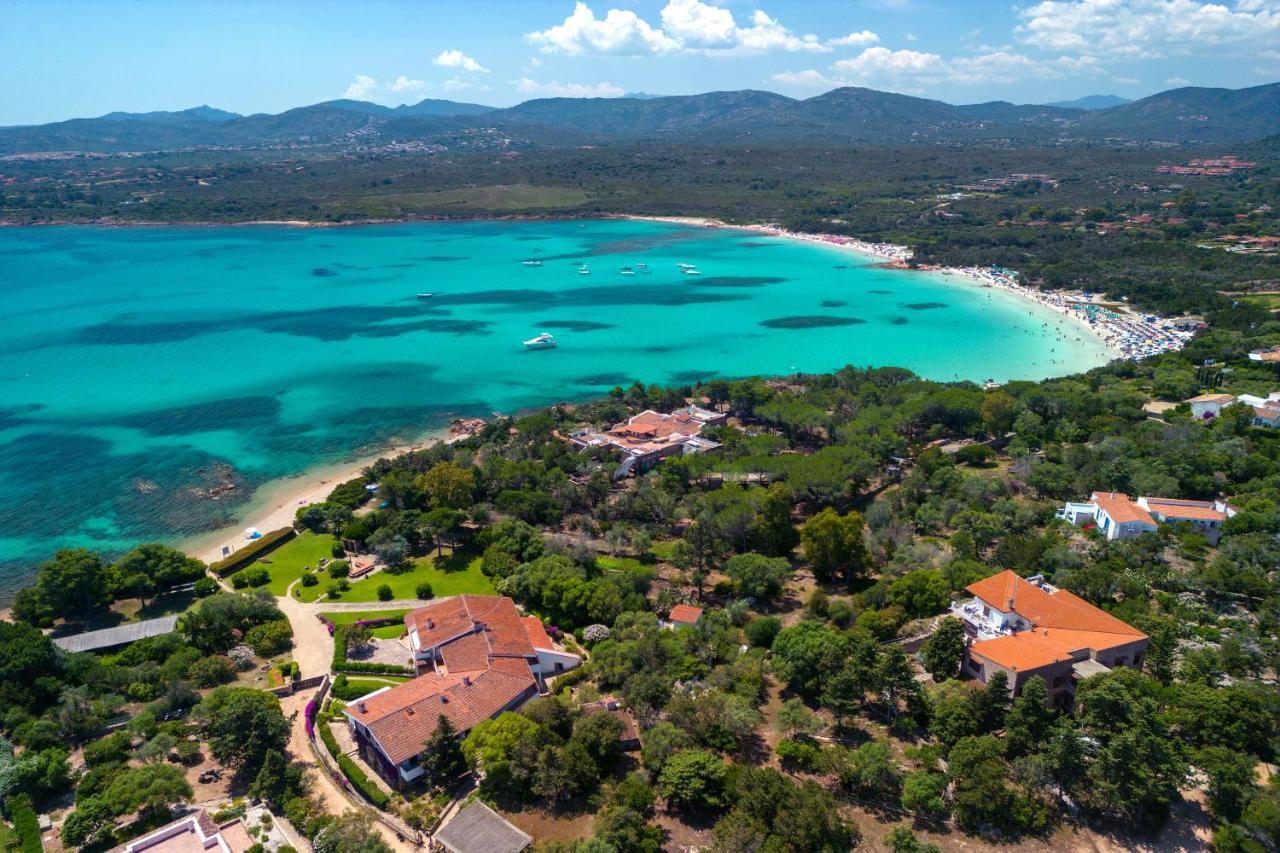 Baia Dorata Beach Apartment Porto Istana Εξωτερικό φωτογραφία