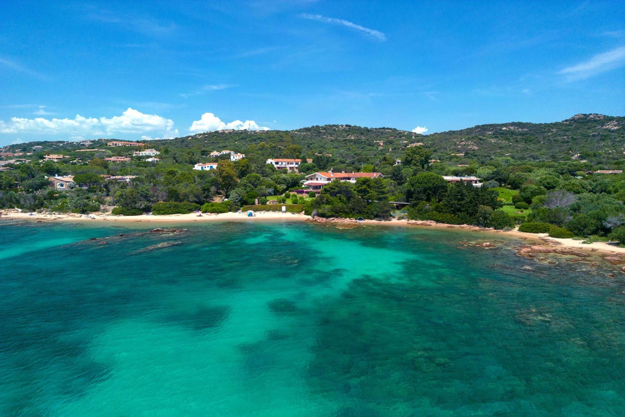 Baia Dorata Beach Apartment Porto Istana Εξωτερικό φωτογραφία