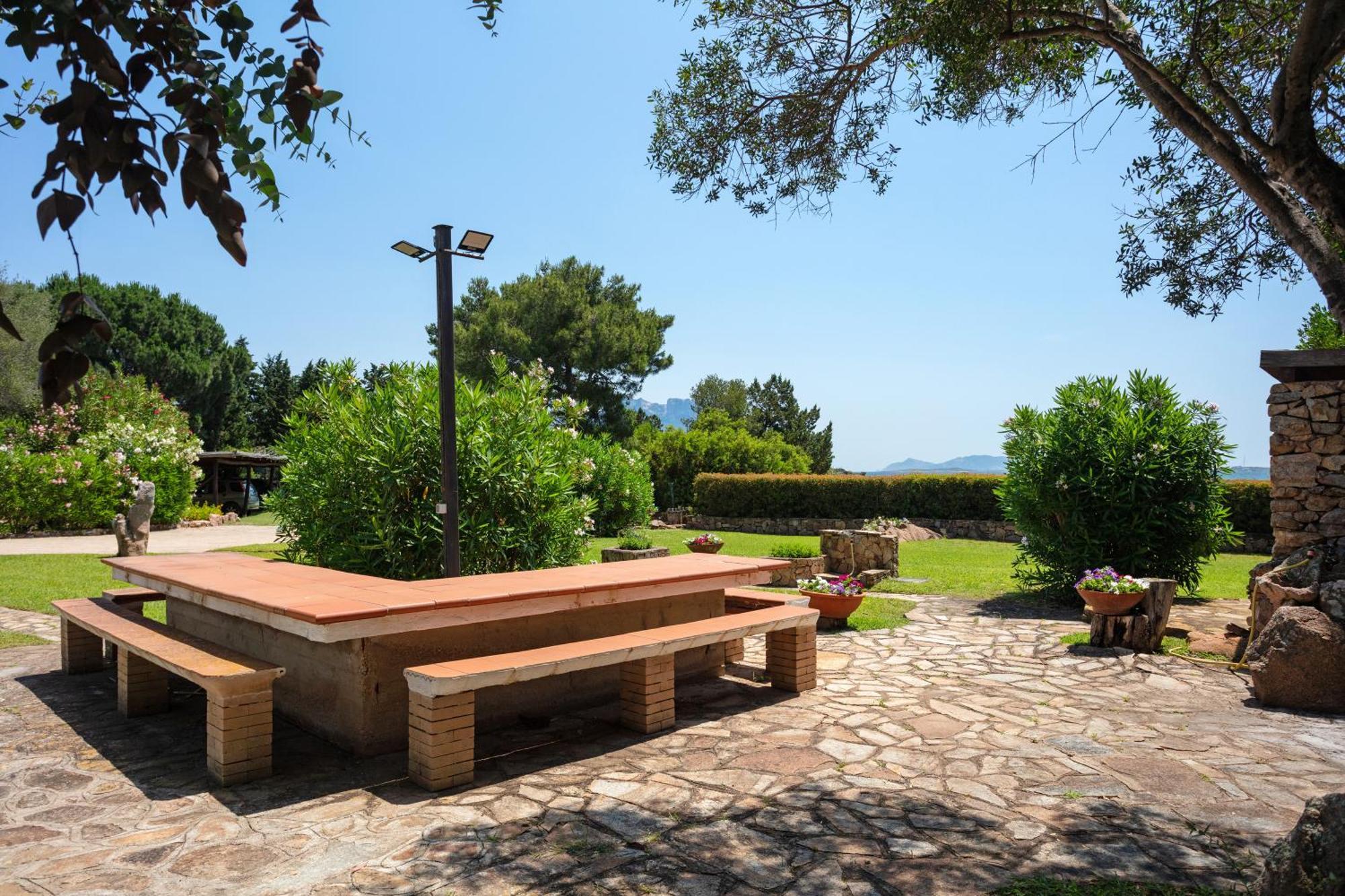 Baia Dorata Beach Apartment Porto Istana Εξωτερικό φωτογραφία